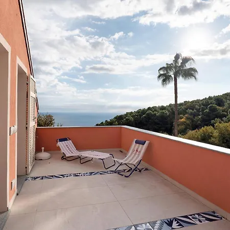 Saint Claude * Marina dʼAndora