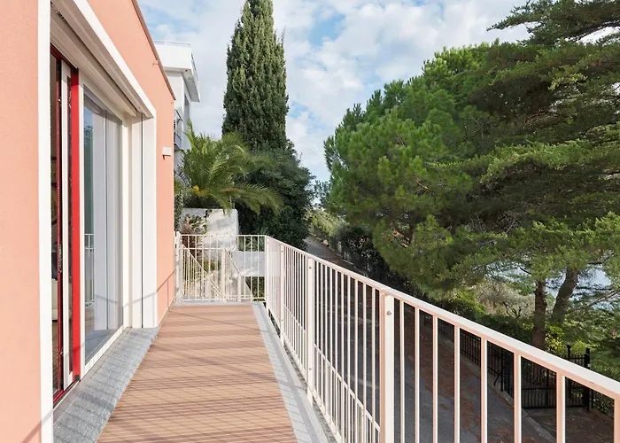 Saint Claude Feriehus Marina dʼAndora