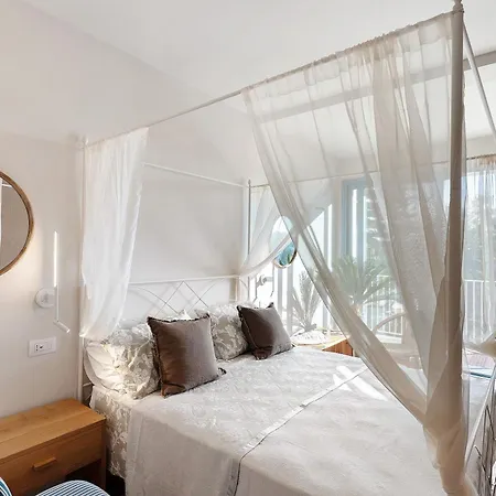 Saint Claude 度假居 *