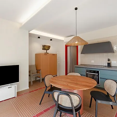 Saint Claude Marina dʼAndora