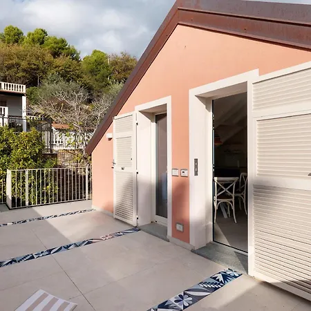 Saint Claude Marina dʼAndora