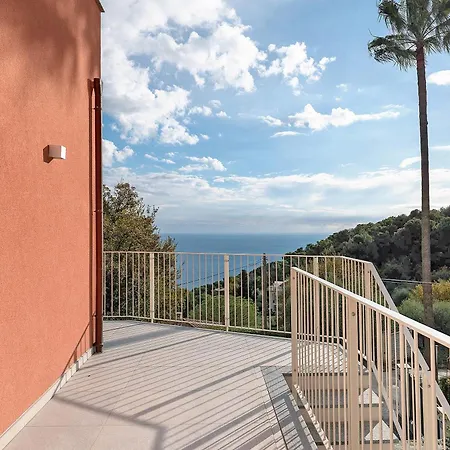 Saint Claude Tatil Evi