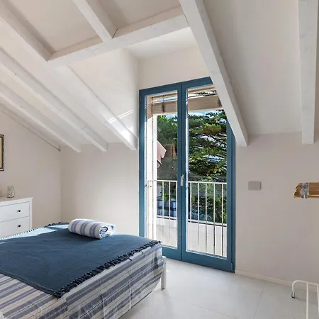 Saint Claude Tatil Evi