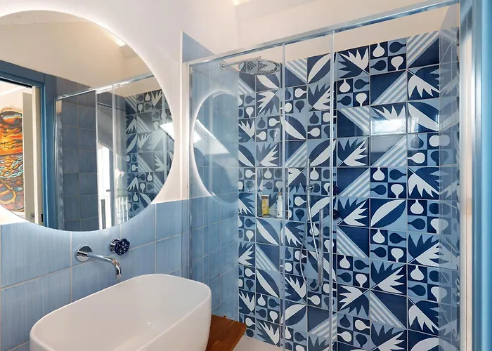 Saint Claude * Marina dʼAndora